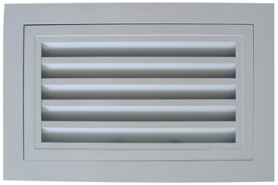 Door hinged return louver